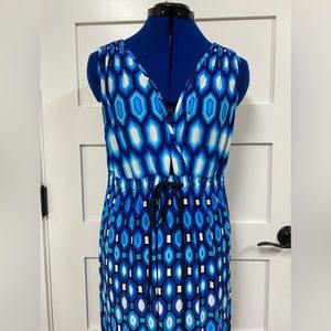 Dress  size L - geometric print maxi dress.